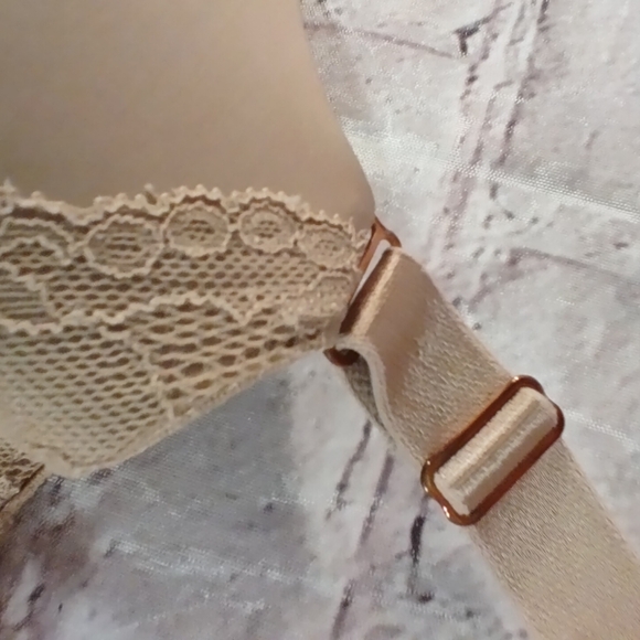 Soma Vanishing Lace Trim Perfect Coverage Bra Beige 40DDD - Picture 8 of 13